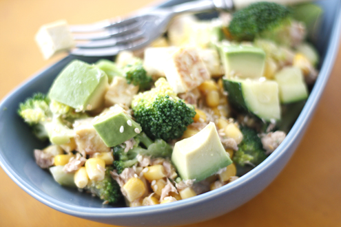 Broccoli and low fat tofu salad protein diet